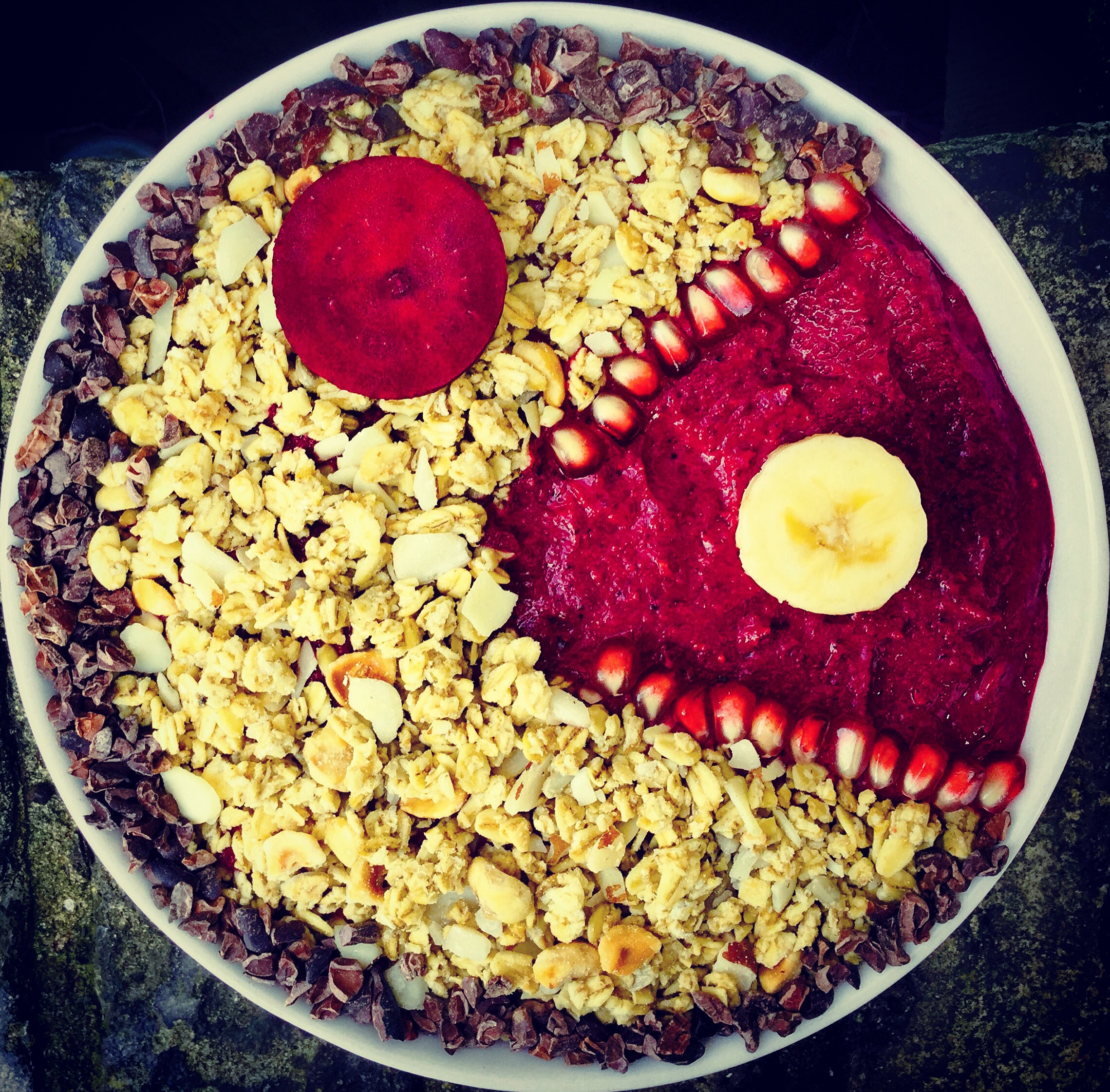 nutritious healthy smoothie bowl